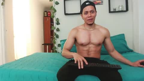 Enrique Rolly online show from September 29, 3:11 am