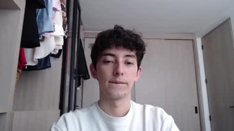 Snapshot of mikebelf4 chatting on March 3, 10:10 pm Mikebelf4 online show from March 3, 10:10 pm