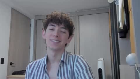 Snapshot of mikebelf4 chatting on September 17, 9:49 pm Mikebelf4 online show from September 17, 9:49 pm