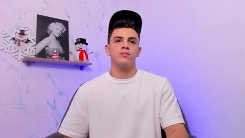 Snapshot of mikecooper_ chatting on January 9, 6:27 am Mike Cooper online show from January 9, 6:27 am