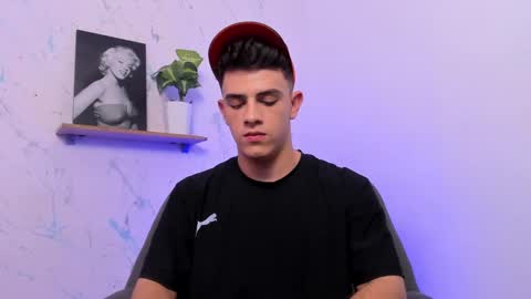 Snapshot of mikecooper_ chatting on January 22, 4:02 am Mike Cooper online show from January 22, 4:02 am