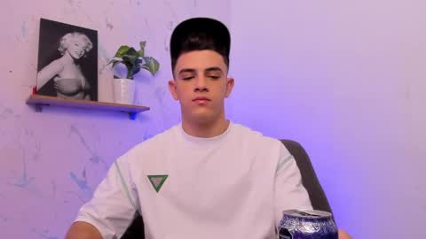 Snapshot of mikecooper_ chatting on February 15, 7:49 am Mike Cooper online show from February 15, 7:49 am