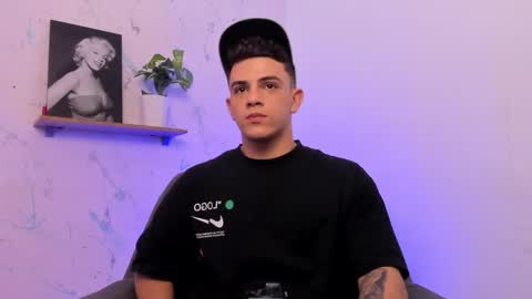 Snapshot of mikecooper_ chatting on February 21, 6:18 am Mike Cooper online show from February 21, 6:18 am