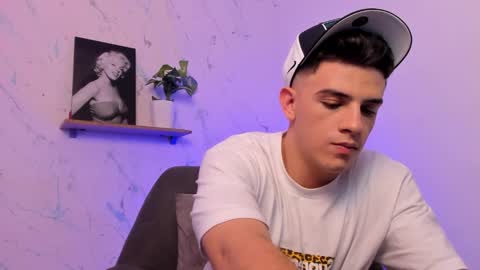 Snapshot of mikecooper_ chatting on February 22, 9:45 am Mike Cooper online show from February 22, 9:45 am