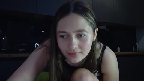 mikee4478 online show from May 4, 8:49 pm