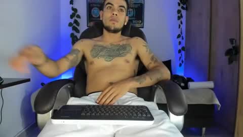 mikee_scooth online show from March 1, 10:13 am