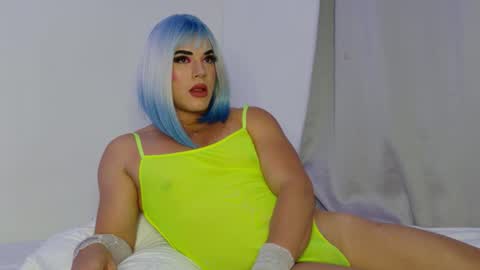 mikegaitan1 online show from November 11, 10:10 pm