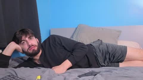 mikehawk1589 online show from April 15, 7:48 am