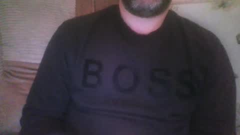 Snapshot of mikehockishuge9 chatting on December 23, 5:22 pm mikehockishuge9 online show from December 23, 5:22 pm