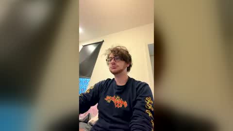 mikehunt897 online show from July 6, 6:43 pm