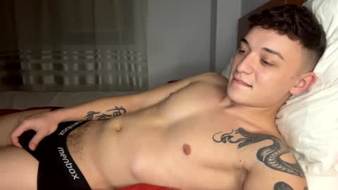 MikeLaur online show from December 14, 6:20 pm