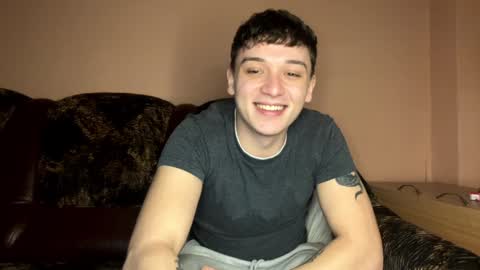 MikeLaur online show from February 5, 7:10 pm