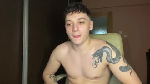 MikeLaur online show from February 25, 6:42 pm