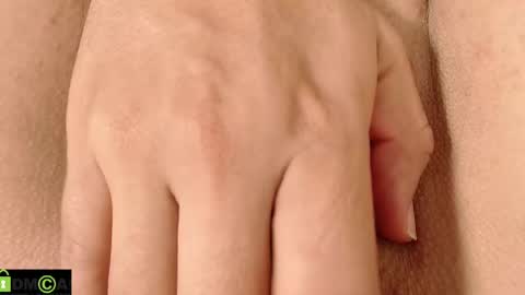 Snapshot of mikell_williams10 chatting on December 26, 11:57 pm Mikell Williams online show from December 26, 11:57 pm