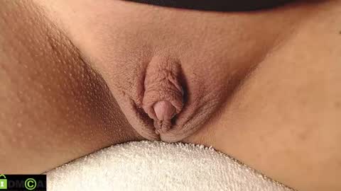 Snapshot of mikell_williams10 chatting on February 24, 2:26 pm Mikell Williams online show from February 24, 2:26 pm