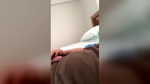 mikeloanu online show from April 17, 10:51 am