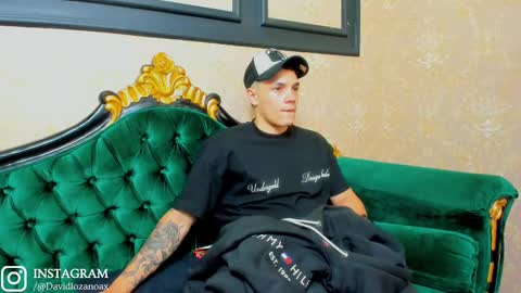 Snapshot of mikelockhart chatting on March 12, 2:20 am Mike online show from March 12, 2:20 am