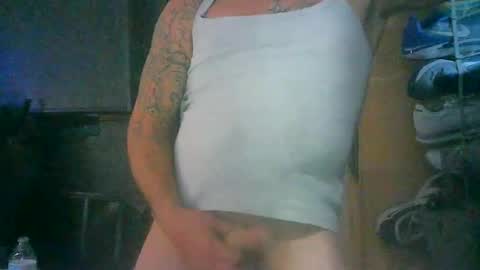 Snapshot of mikemike11k chatting on January 10, 5:13 pm mikemike11k online show from January 10, 5:13 pm