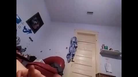 Snapshot of mikemike11k chatting on February 3, 1:30 pm mikemike11k online show from February 3, 1:30 pm