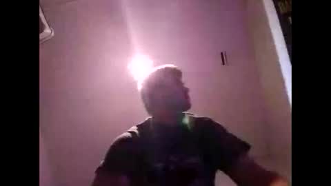 Snapshot of mikemike11k chatting on February 11, 7:02 am mikemike11k online show from February 11, 7:02 am