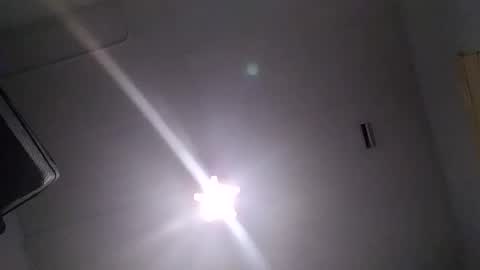 Snapshot of mikemike11k chatting on February 12, 9:10 am mikemike11k online show from February 12, 9:10 am