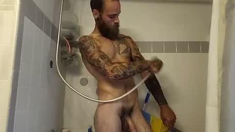 Snapshot of mikesbigcock4u chatting on July 1, 9:58 pm mikesbigcock4u online show from July 1, 9:58 pm