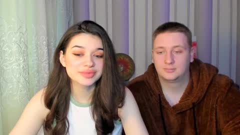 Snapshot of mikestoun chatting on December 18, 1:02 pm mikestoun online show from December 18, 1:02 pm