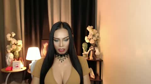 Mistress MikeyAlawi online show from February 2, 11:19 am