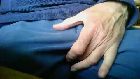 mikeybed online show from February 11, 9:36 am