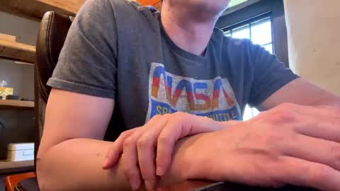 mikeydubs10 online show from April 8, 5:35 pm