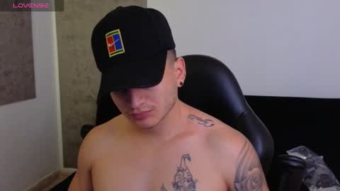 MIKKE online show from March 9, 2:32 pm