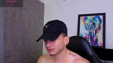 Snapshot of mikke_love chatting on June 27, 2:55 pm MIKKE online show from June 27, 2:55 pm