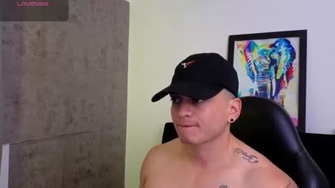 Snapshot of mikke_love chatting on July 14, 2:23 pm MIKKE online show from July 14, 2:23 pm