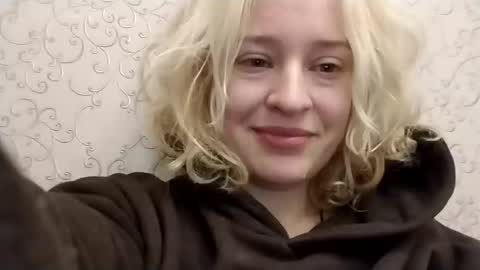 Mila 420 online show from September 10, 9:09 am