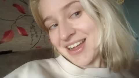 Mila 420 online show from November 12, 11:21 am