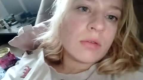 Mila 420 online show from November 25, 10:04 am