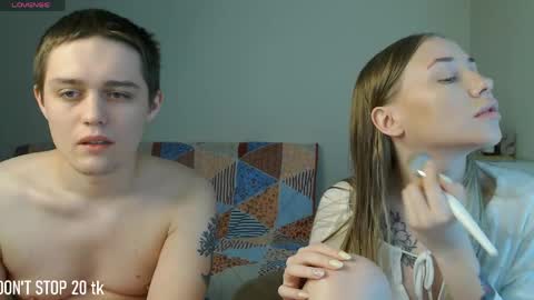 mila_bananaa online show from June 3, 6:27 am