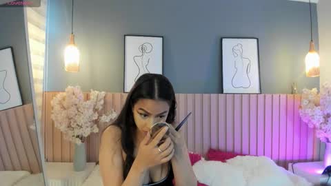 mila_hank online show from February 24, 12:14 pm