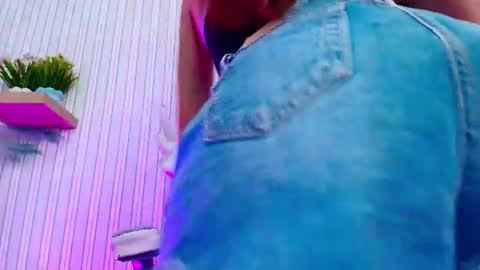   online show from July 24, 12:47 pm