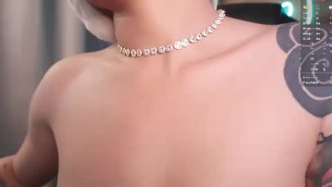 Snapshot of mila_snoow chatting on July 4, 10:38 pm M I L A online show from July 4, 10:38 pm