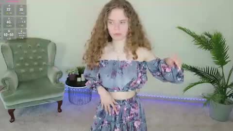 Mila online show from June 12, 7:40 am