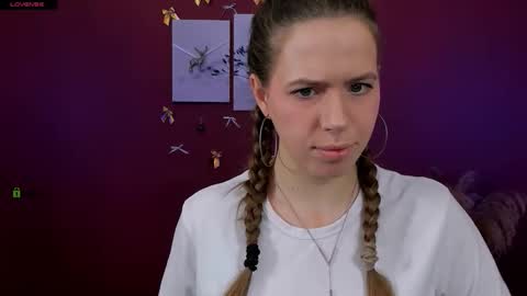 Snapshot of mila_way_ chatting on January 10, 9:55 am Sweet Mila online show from January 10, 9:55 am