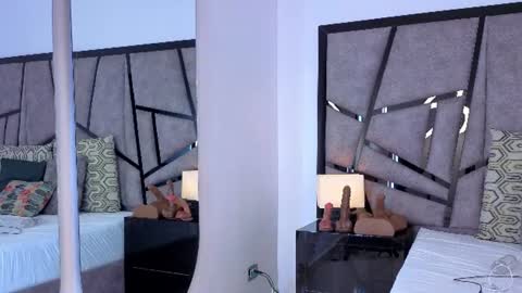 Snapshot of milaa_star chatting on July 7, 6:47 am milaa_star online show from July 7, 6:47 am