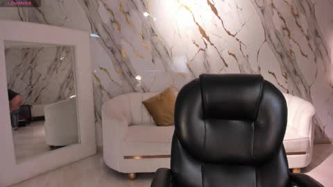 Mila online show from October 30, 1:40 am