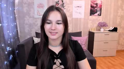 Snapshot of miladaisen chatting on September 24, 11:35 am MilaDaisen online show from September 24, 11:35 am