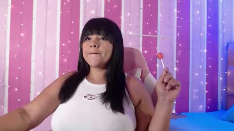 Snapshot of milady_mc chatting on February 16, 7:43 pm MILADY online show from February 16, 7:43 pm