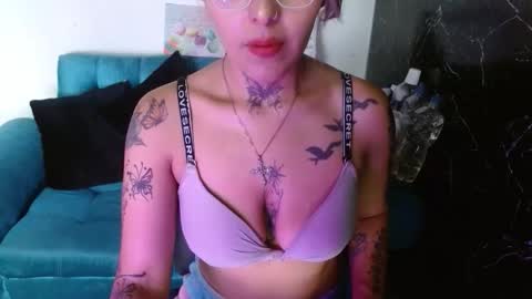 Snapshot of milafuckass chatting on October 20, 6:41 pm milafuckass online show from October 20, 6:41 pm