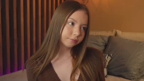 Mila online show from March 28, 3:11 pm