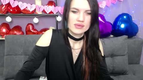 Snapshot of milaloona chatting on February 3, 7:51 am Milaloona online show from February 3, 7:51 am