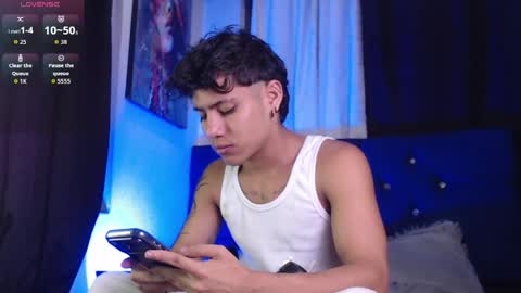 Milan Anxel online show from April 4, 1:04 am